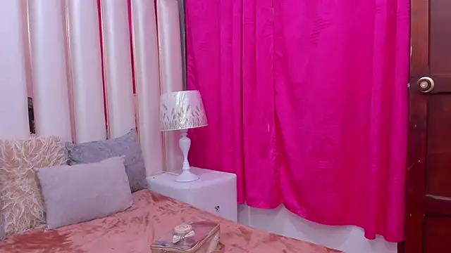 IsabelaAcosta online show from February 16, 1:40 pm