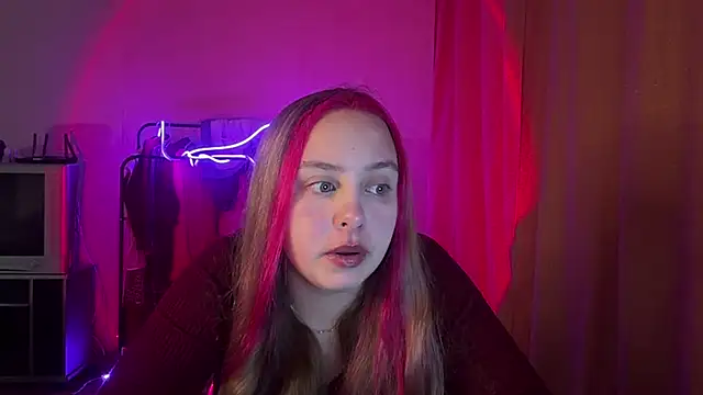 ZoraDearmon online show from February 1, 9:13 pm