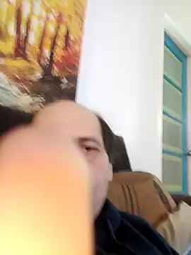 Snapshot of alex69slut chatting on March 9, 1:31 am alex69slut online show from March 9, 1:31 am