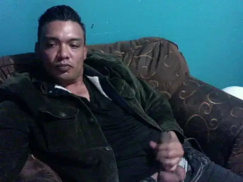 latinomoreno95 online show from April 8, 1:49 am