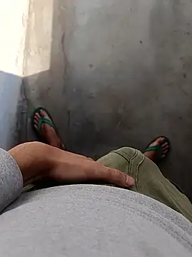 daksh  8 inche online show from January 12, 6:40 am