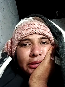 Punam sing online show from January 11, 4:34 pm