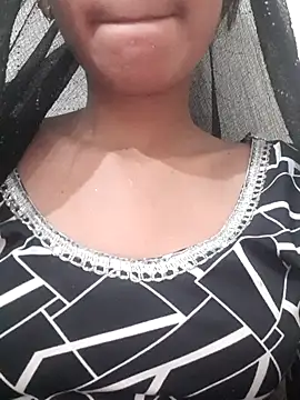 Snapshot of sexy_jasma chatting on February 25, 5:17 am sexy jasma online show from February 25, 5:17 am