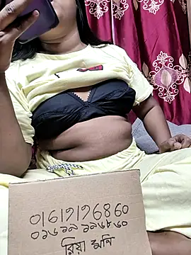 Riyamoni7485 online show from April 22, 2:40 pm