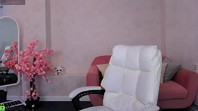 Snapshot of Marie_Hayes chatting on June 7, 1:32 am Marie Hayes online show from June 7, 1:32 am