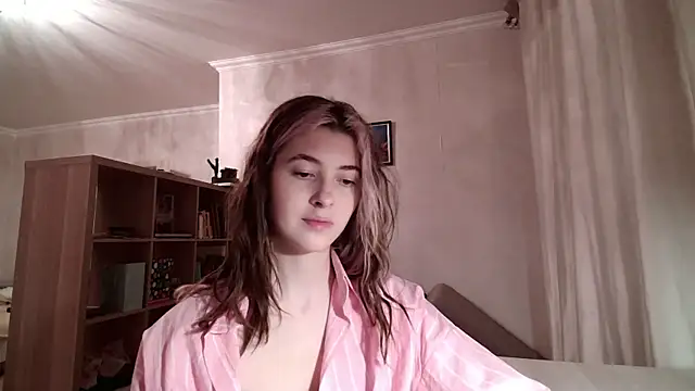 Snapshot of Dia_DeAmas chatting on February 26, 3:44 pm Dia DeAmas online show from February 26, 3:44 pm