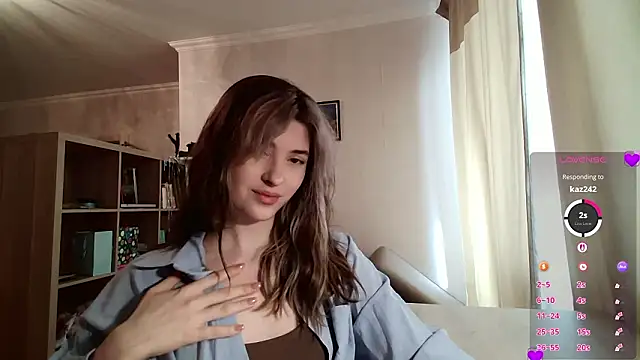 Dia DeAmas online show from March 10, 12:21 pm