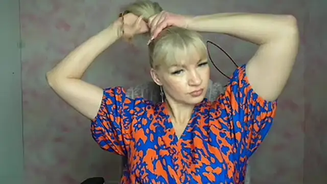 Snapshot of Madonna_Fire chatting on March 5, 1:29 pm Madonna Fire online show from March 5, 1:29 pm