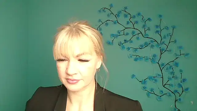 Snapshot of Madonna_Fire chatting on March 7, 1:08 pm Madonna Fire online show from March 7, 1:08 pm