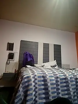 Snapshot of Alesssacdmx chatting on February 20, 6:10 am Alesssacdmx online show from February 20, 6:10 am