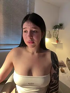 evelynrosess1 online show from February 23, 11:02 pm