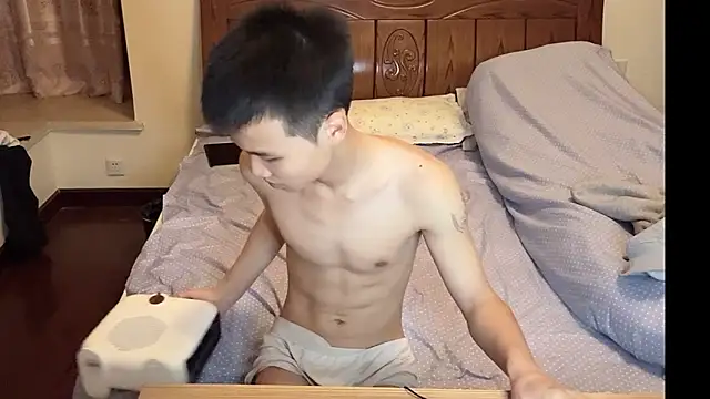 xizhezs000 online show from January 6, 11:25 am