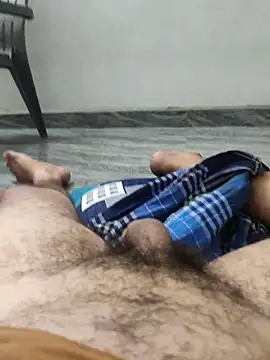 sevanty77 online show from May 2, 7:19 pm