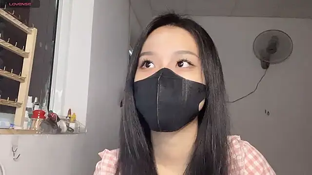 Tieu-May online show from February 27, 7:30 am