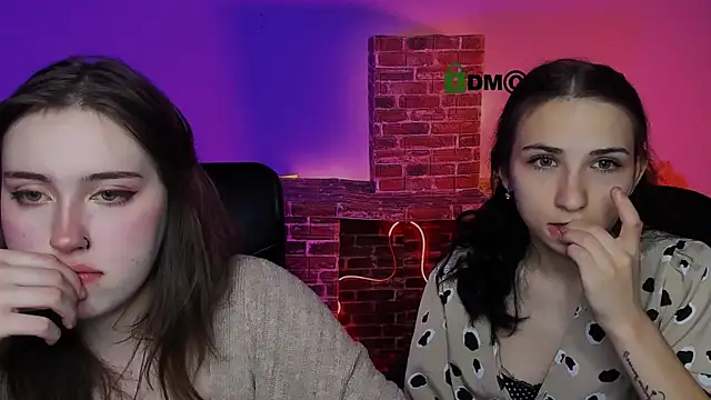 Snapshot of sweetie_chloe_ chatting on January 16, 9:35 am sweetie chloe online show from January 16, 9:35 am