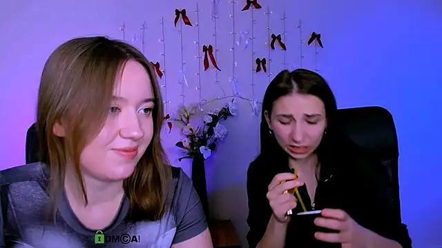 Snapshot of sweetie_chloe_ chatting on February 1, 10:03 am sweetie chloe online show from February 1, 10:03 am