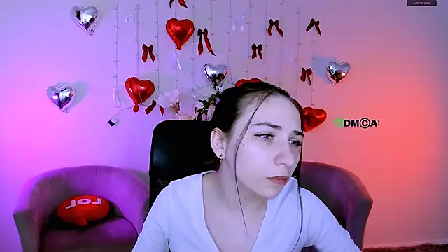 Snapshot of sweetie_chloe_ chatting on February 17, 9:50 am sweetie chloe online show from February 17, 9:50 am