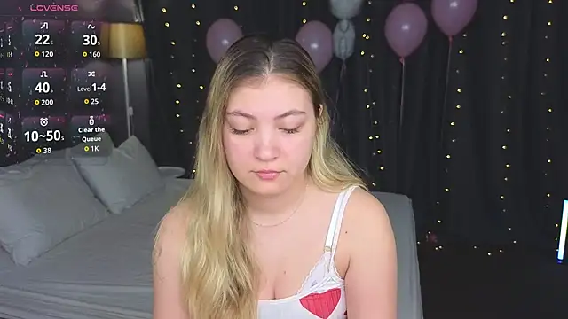 Angel  Grace online show from March 31, 12:12 am