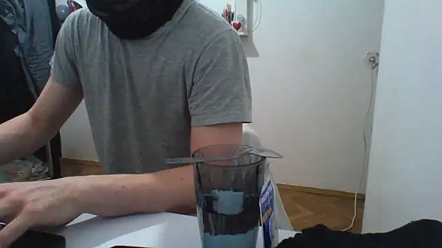 KaelNox online show from March 11, 6:25 pm