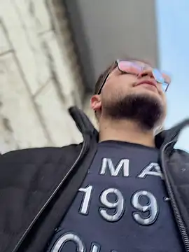 Snapshot of AquaSergei chatting on February 15, 8:35 am AquaSergei online show from February 15, 8:35 am