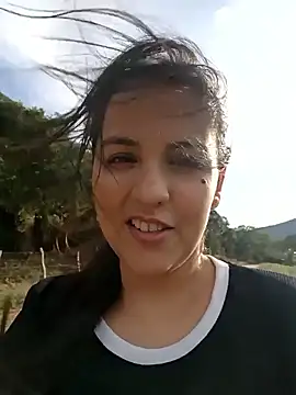 zaraluxx1 online show from January 11, 9:42 pm