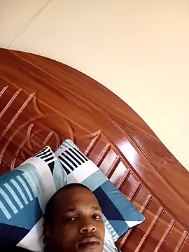 Snapshot of hungryfuckj chatting on January 7, 1:24 pm hungryfuckj online show from January 7, 1:24 pm