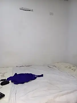 IIv0ryN0IIReX-XX online show from March 1, 1:35 pm