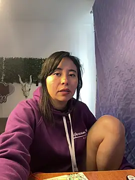 Snapshot of LolaOpalX chatting on March 3, 2:12 pm LolaOpalX online show from March 3, 2:12 pm