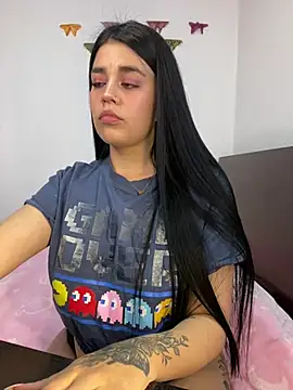 sophyy white online show from January 16, 10:47 pm