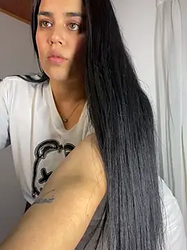 sophyy white online show from July 1, 5:31 am