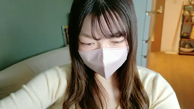 Snapshot of __Yui_ chatting on February 20, 7:21 am Yui online show from February 20, 7:21 am