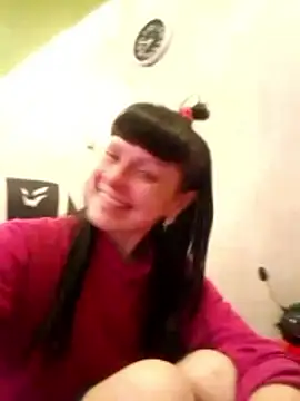 DebbieWhite online show from January 13, 2:44 pm