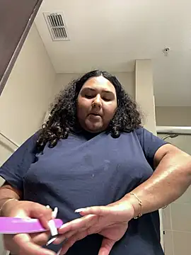 Angeliccreamyrican online show from April 8, 9:48 pm