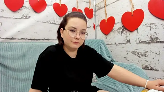 Sweetie Rozzy online show from May 14, 1:45 am