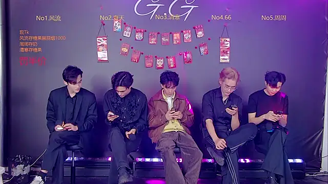 GG-boy002 online show from January 8, 6:37 am