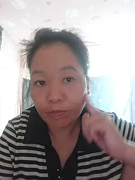 Snapshot of donaaa2 chatting on June 22, 6:43 am donaaa2 online show from June 22, 6:43 am