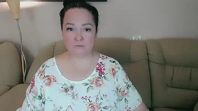 infinity loveliness online show from October 16, 7:09 am