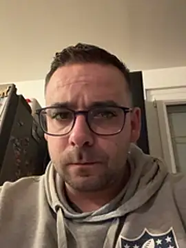 jeremy14270 online show from February 16, 7:32 pm