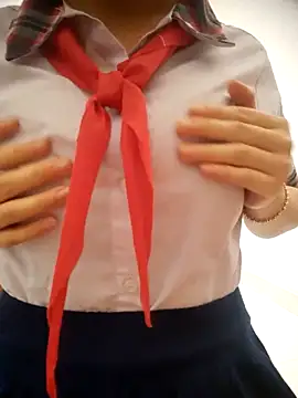 lina loveee online show from April 15, 8:32 am