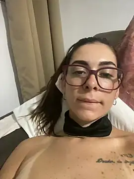 Madagascar03 online show from February 19, 6:20 am