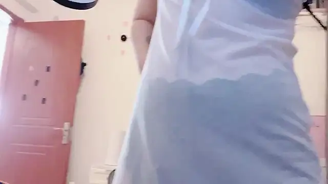 Olivia-520 online show from January 7, 5:43 am