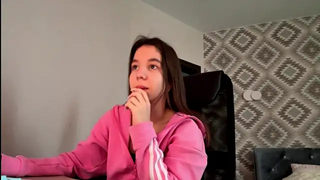 tiffanyrap online show from January 14, 7:14 am