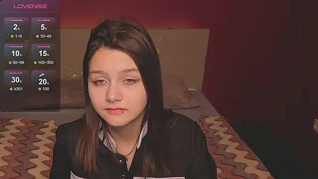 xxxnaughtyfoxyxxx online show from April 1, 1:41 pm