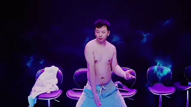 Snapshot of Gay-brave010 chatting on January 9, 1:14 pm Gay-brave010 online show from January 9, 1:14 pm