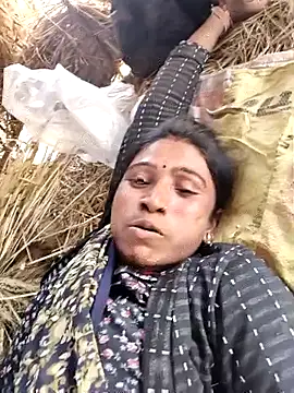 lodhi8080 online show from March 10, 7:13 am