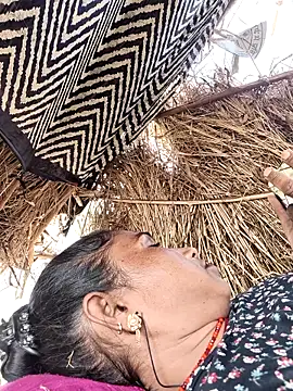 lodhi8080 online show from April 1, 2:36 pm