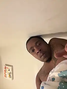 MackGz0224 online show from March 19, 8:18 am