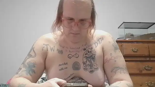 Flutterfli online show from January 8, 4:42 pm