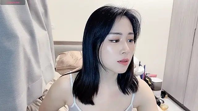 Snapshot of BabyOneDaily chatting on May 5, 1:30 pm BabyOneDaily online show from May 5, 1:30 pm