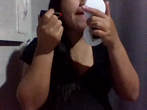 sweetprinces08 online show from April 15, 7:32 pm